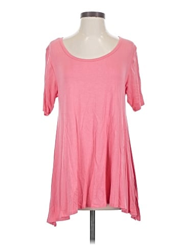 Lularoe Short Sleeve T-Shirt (view 1)