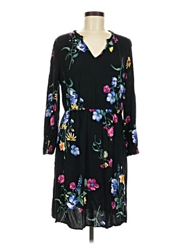 Old Navy Casual Dress (view 1)