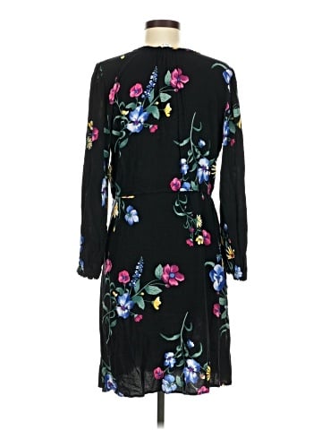 Old Navy Casual Dress (view 2)