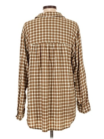 Pilcro Long Sleeve Button-Down Shirt (view 2)