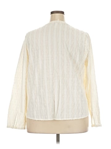 Croft & Barrow Long Sleeve Blouse (view 2)