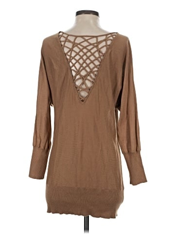 Cache 3/4 Sleeve T-Shirt (view 2)