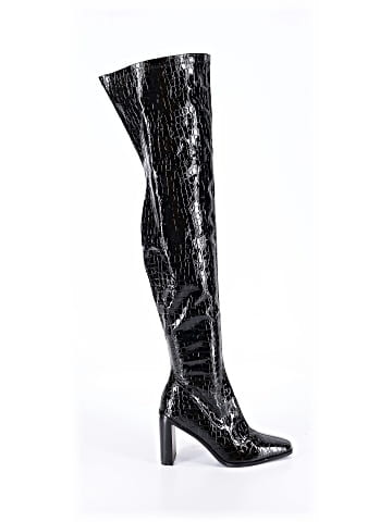 PrettyLittleThing Boots (view 1)