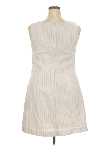 Banana Republic Factory Store Casual Dress (view 2)