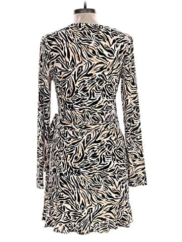 Lilly Pulitzer Casual Dress (view 2)