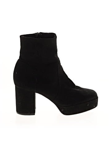 Urban Outfitters Ankle Boots (view 1)