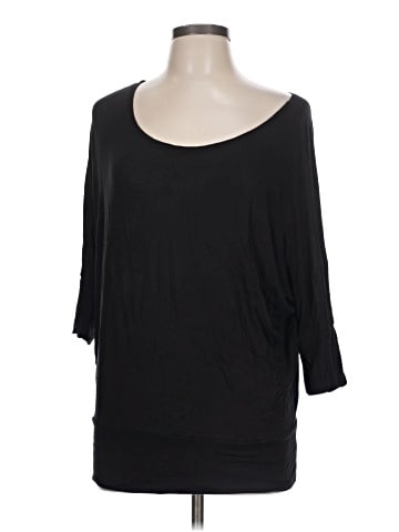Zenana Outfitters 3/4 Sleeve Top (view 1)