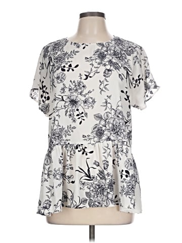Everleigh Short Sleeve Blouse (view 1)