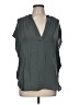 Vince. 100% Silk Gray Short Sleeve Silk Top Size M - photo 1