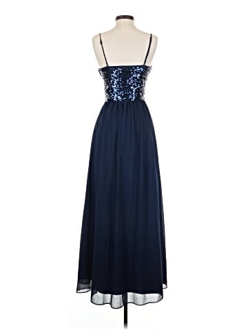 Chi Chi London Cocktail Dress (view 2)