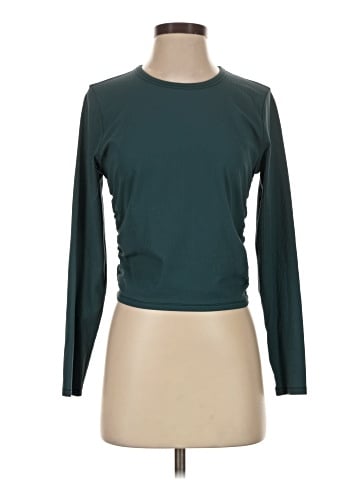Lululemon Athletica Long Sleeve T-Shirt (view 1)
