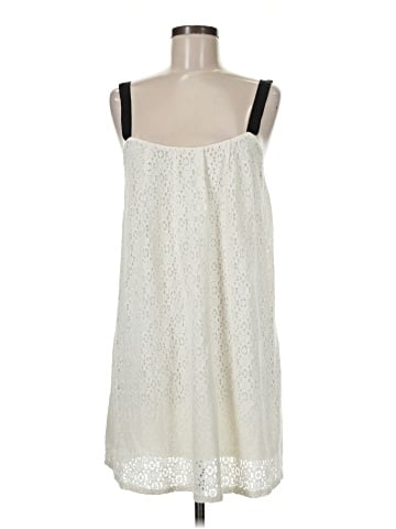 Trafaluc by Zara Casual Dress (view 1)