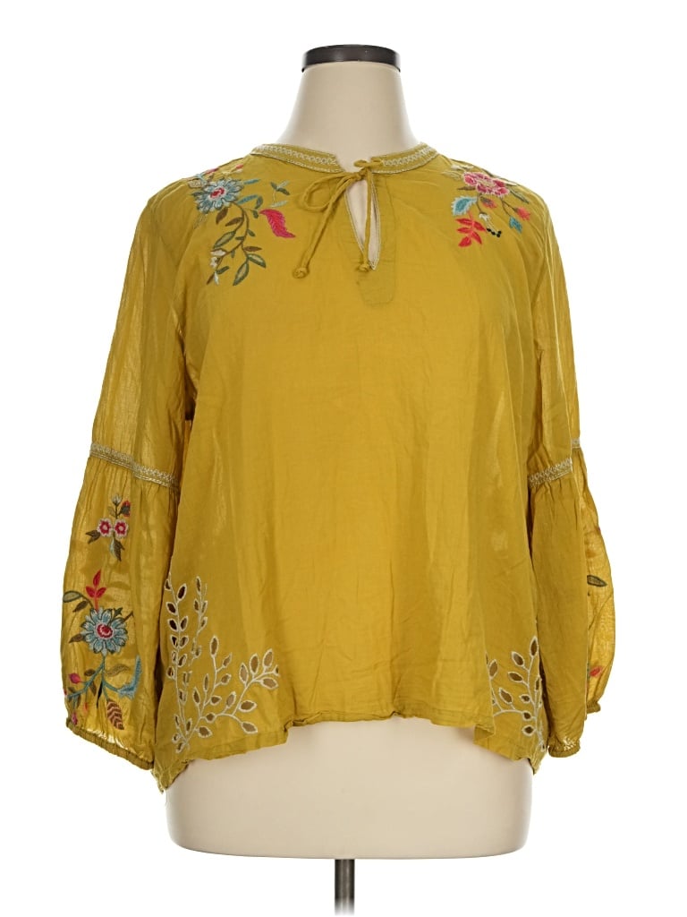 Pre-owned Johnny Was 3/4 Sleeve Blouse In Yellow