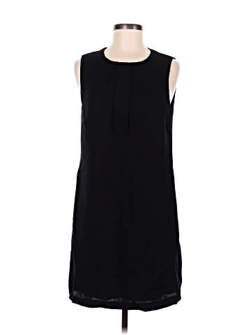 Alice & Trixie Casual Dress (view 1)