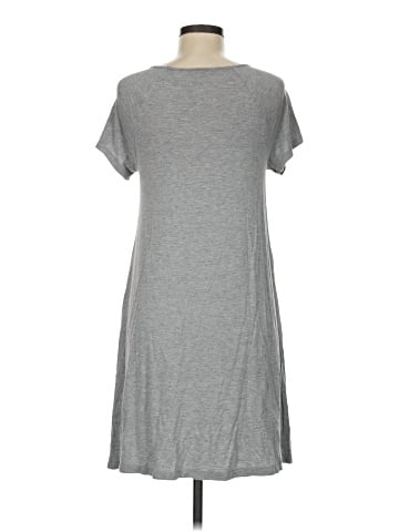 Old Navy Casual Dress (view 2)
