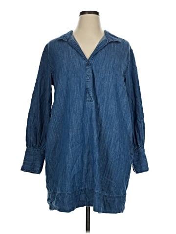 Free Assembly 3/4 Sleeve Button-Down Shirt (view 1)