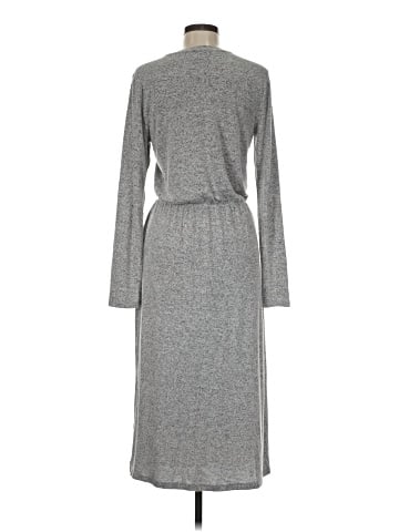 Old Navy Casual Dress (view 2)