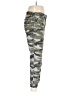 Kut from the Kloth Camo Green Cargo Pants Size 10 - photo 4