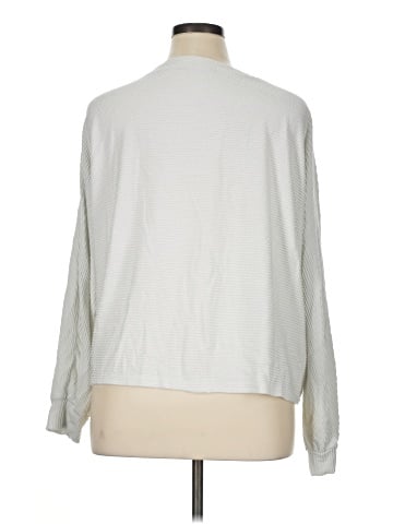 Automet Pullover Sweater (view 2)