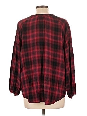 American Eagle Outfitters 3/4 Sleeve Blouse (view 2)