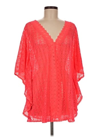 Catalina Poncho (view 1)