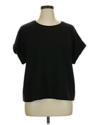 T Tahari Short Sleeve Top (view 1)