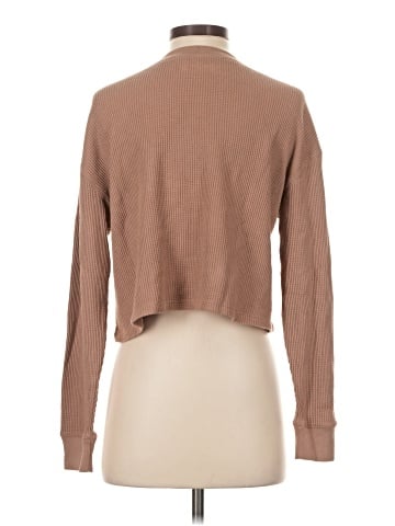 Abercrombie & Fitch Long Sleeve T-Shirt (view 2)