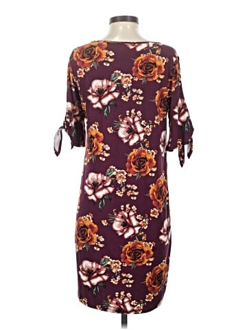 Kaileigh Casual Dress (view 2)