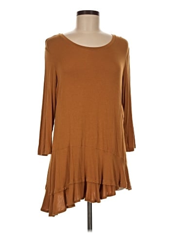 LOGO by Lori Goldstein 3/4 Sleeve Top (view 1)
