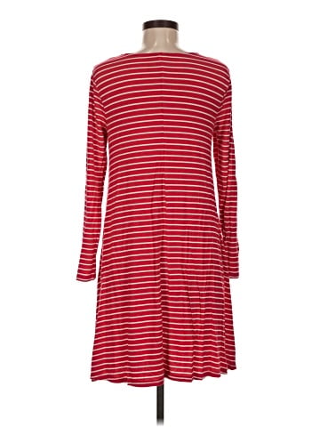 Old Navy Casual Dress (view 2)