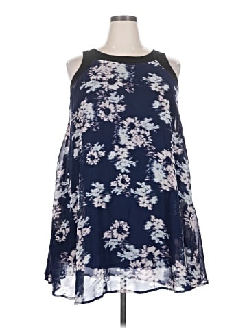 Xhilaration Casual Dress (view 1)