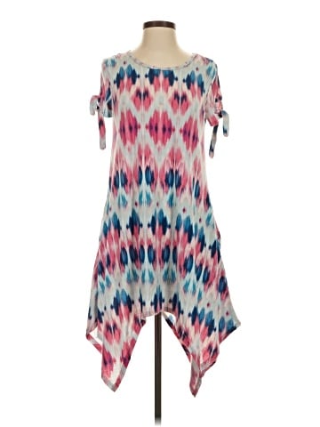 Bobbie Brooks Casual Dress (view 1)