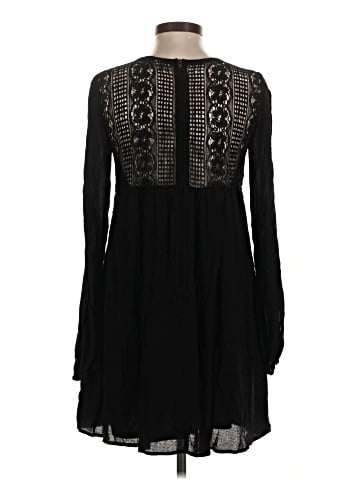 Xhilaration Casual Dress (view 2)