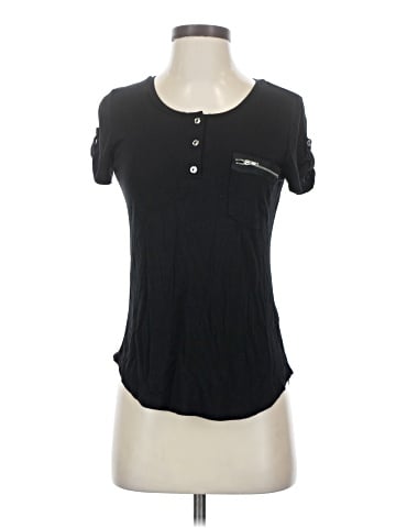 Sweet Wanderer Short Sleeve Top (view 1)