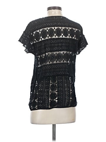 Lilis Closet Short Sleeve Top (view 2)