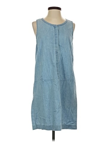 Everlane Casual Dress (view 1)