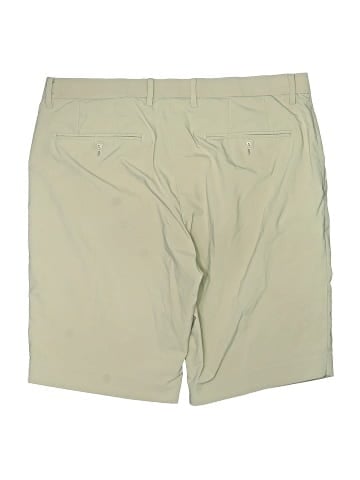 Uniqlo Khaki Shorts (view 2)