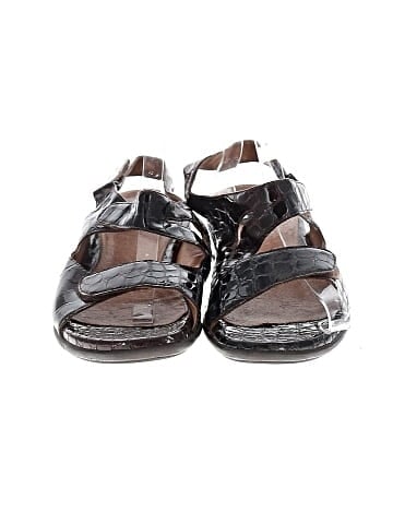 Artisans Sandals (view 2)