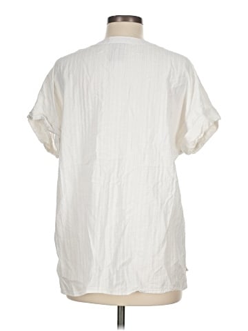 Matty M Short Sleeve Blouse (view 2)