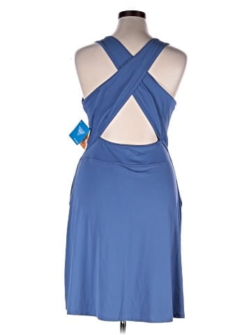 Columbia Casual Dress (view 2)