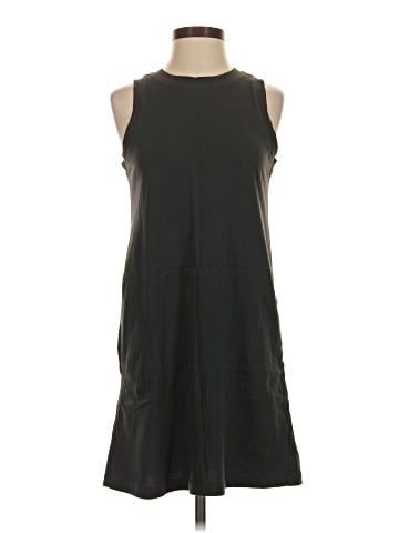 Old Navy Casual Dress (view 1)