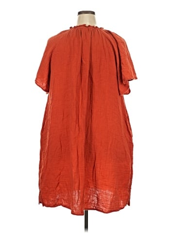 Old Navy Casual Dress (view 2)