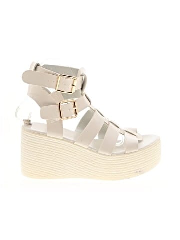 Unbranded Wedges (view 1)