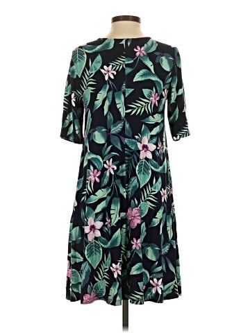 Old Navy Casual Dress (view 2)