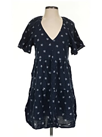 Old Navy Casual Dress (view 1)