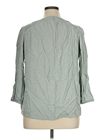Falls Creek 3/4 Sleeve Blouse (view 2)