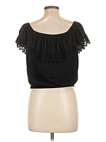 No Boundaries Short Sleeve Top (view 2)