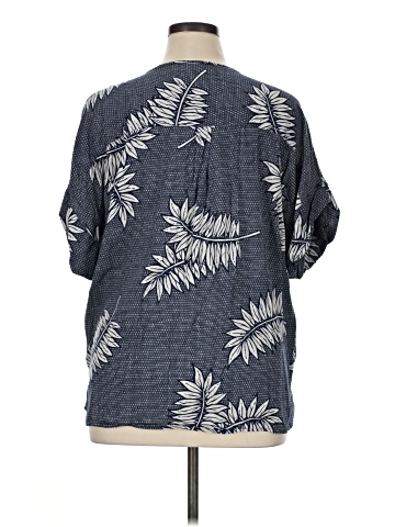 Old Navy Short Sleeve Blouse (view 2)