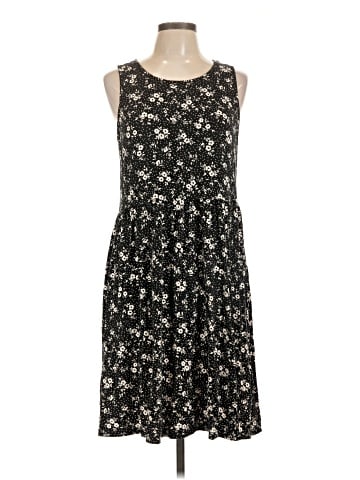Old Navy Casual Dress (view 1)