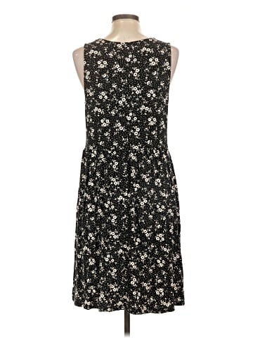 Old Navy Casual Dress (view 2)